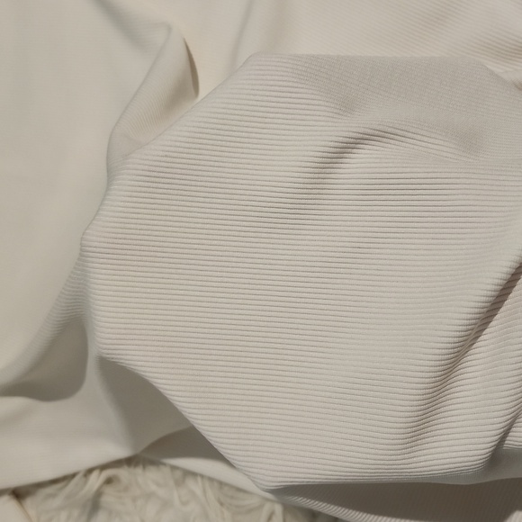 Express Ribbed Tee - Picture 6 of 6